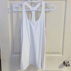 🌷Lululemon White Tank Top!🌷
